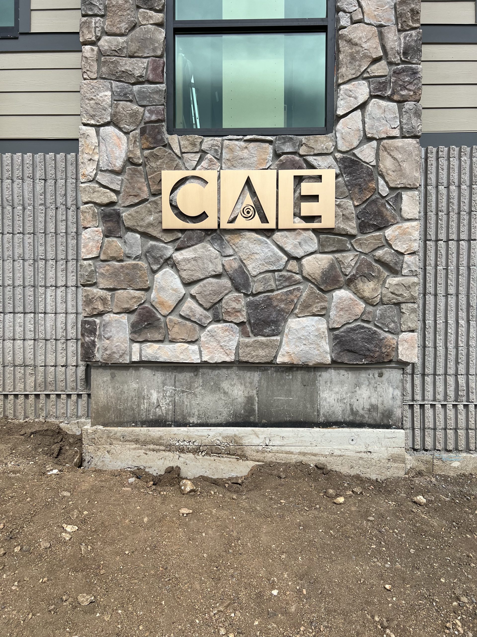 Durable Materials for Outdoor Sign